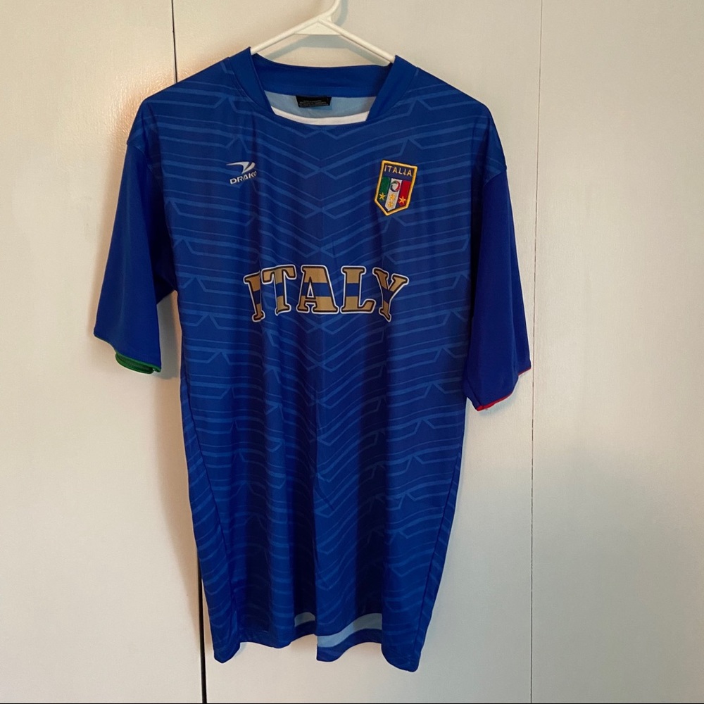 SOLD! Italy Soccer Jersey - Picture 1 of 5
